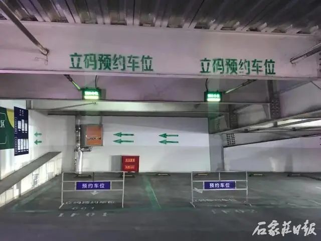 b2.jpg b2.jpg